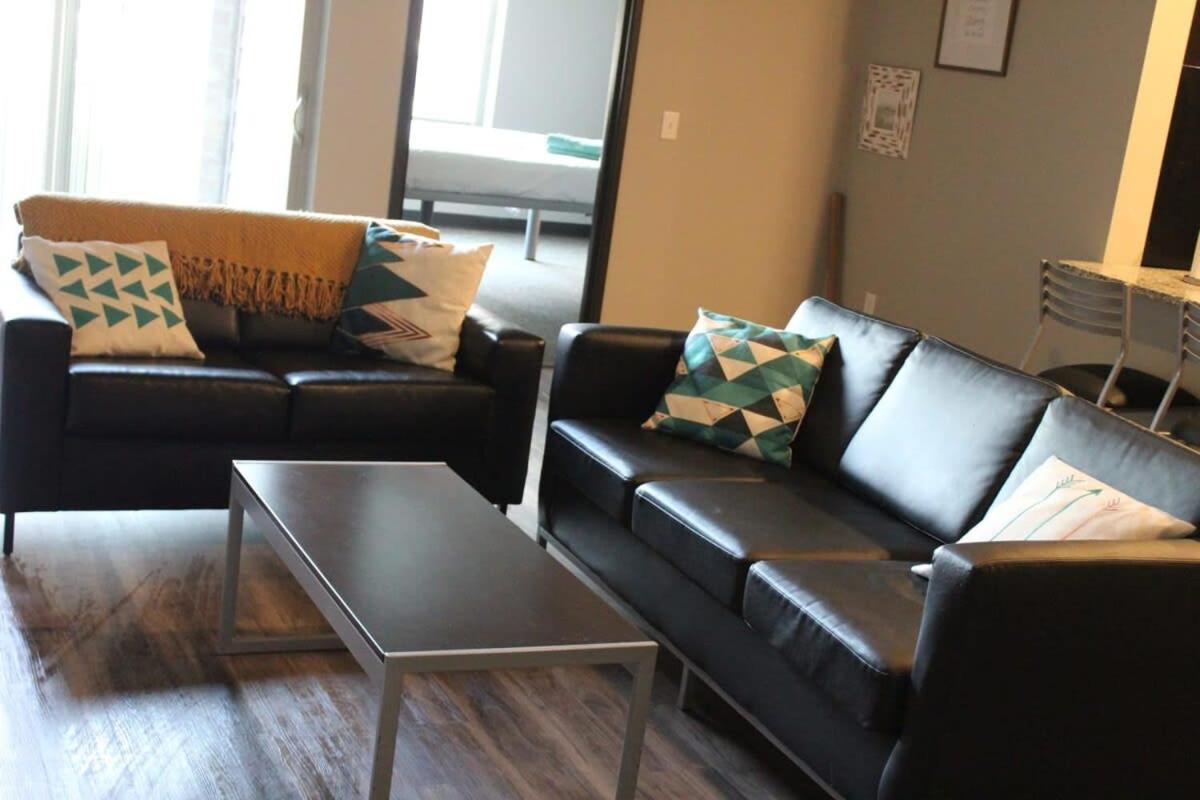Spacious 2BR Suite Plus Patio Near Iowa State Ames Zewnętrze zdjęcie